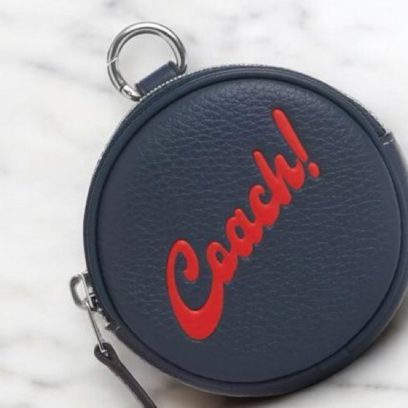 NWT! Coach authentic leather keychain coin zip wallet - Picture 4 of 6